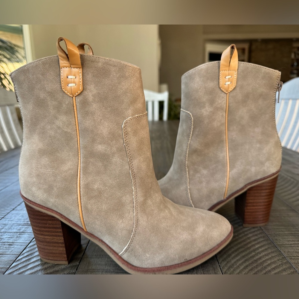 MIA Susanna Western Block Heel Ankle Sand/Nude Boots Women's Size 8 - Picture 4 of 16